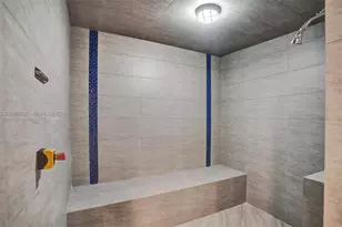 20281 E Country Club Dr, Aventura, FL 33180 - Photo 26
