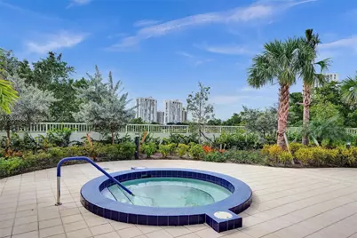 20281 E Country Club Dr #615, Aventura, FL 33180 - Photo 34