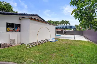 14021 Cypress Ct, Miami Lakes, FL 33014 - Photo 48