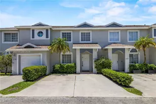 1125 SW 44th Ave, Deerfield Beach, FL 33442 - Photo 10