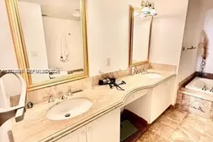9595 Collins Ave, Surfside, FL 33154 - Photo 10