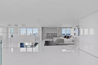10 Venetian Way #PH04, Miami Beach, FL 33139 - Photo 18