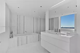 10 Venetian Way, Miami Beach, FL 33139 - Photo 16