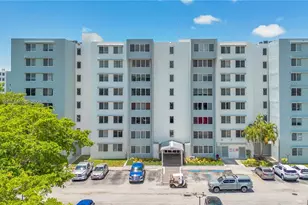 9001 SW 77th Ave, Miami, FL 33156 - Photo 2