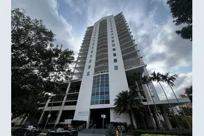 10 SW South River Dr #812, Miami, FL 33130 - Photo 2