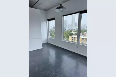 10 SW South River Dr #812, Miami, FL 33130 - Photo 10