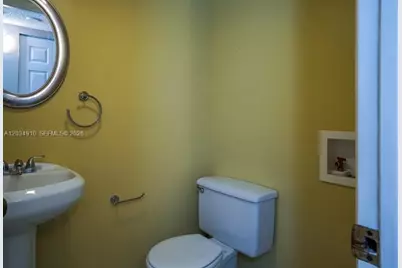 2200 Springdale Blvd #214, Palm Springs, FL 33461 - Photo 14