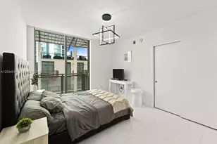 6000 Collins Ave, Miami Beach, FL 33140 - Photo 16