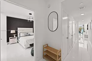 6000 Collins Ave, Miami Beach, FL 33140 - Photo 12