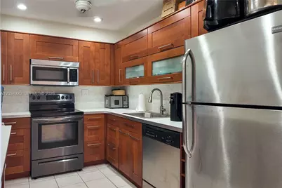 1950 S Ocean Dr #5B, Hallandale Beach, FL 33009 - Photo 4