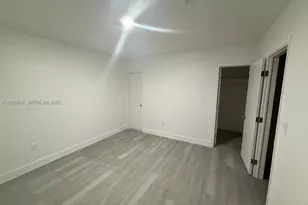 225 SW 76th Ct, Miami, FL 33144 - Photo 4