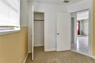6211 NW 19th St, Sunrise, FL 33313 - Photo 14