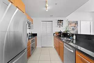 244 Biscayne Blvd, Miami, FL 33132 - Photo 6