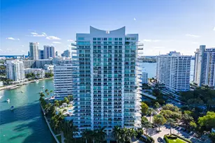 10 Venetian Way, Miami Beach, FL 33139 - Photo 2