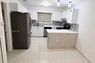 242 E 3rd St, Hialeah, FL 33010 - Photo 6