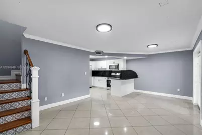5335 W 23rd Ct #13-4, Hialeah, FL 33016 - Photo 2