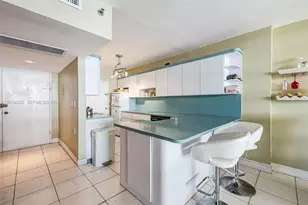 100 Lincoln Rd, Miami Beach, FL 33139 - Photo 10