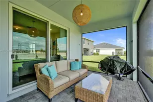 19593 Whispering Creek Rd, Loxahatchee, FL 33470 - Photo 6