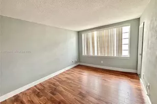 1304 NE 191st St, Miami, FL 33179 - Photo 6