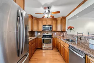 325 SE 11th Terrace, Dania Beach, FL 33004 - Photo 2