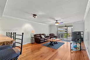 325 SE 11th Terrace, Dania Beach, FL 33004 - Photo 4