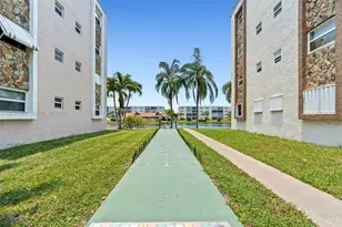 325 SE 11th Terrace, Dania Beach, FL 33004 - Photo 30