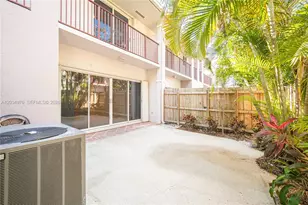 10210 SW 154th Pl, Miami, FL 33196 - Photo 20