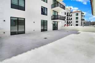 1300 Ponce De Leon Blvd, Coral Gables, FL 33134 - Photo 34
