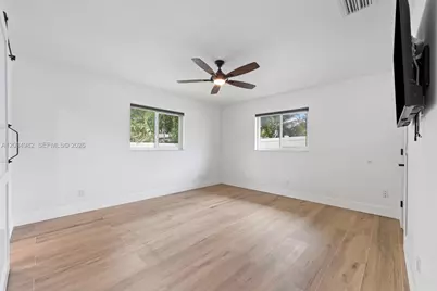 8951 NW 21st St, Pembroke Pines, FL 33024 - Photo 18