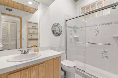 87200 Overseas Hwy #K5, Islamorada, FL 33036 - Photo 24