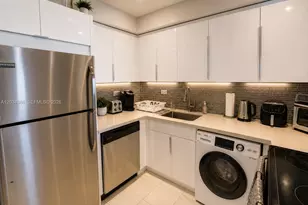 [Address not provided], Miami Beach, FL 33139 - Photo 4
