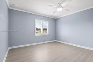 20572 SW 317th St, Homestead, FL 33030 - Photo 14