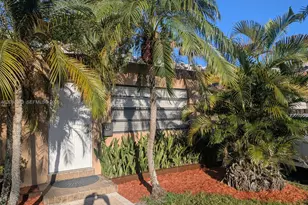 1104 NE 17th Terrace, Fort Lauderdale, FL 33304 - Photo 2