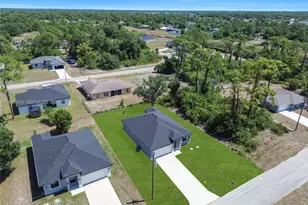6210 Forest Ct, Labelle, FL 33935 - Photo 4