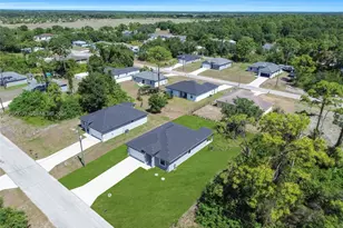 6210 Forest Ct, Labelle, FL 33935 - Photo 2