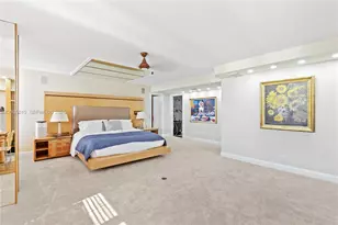 1800 NE 114th St, Miami, FL 33181 - Photo 22