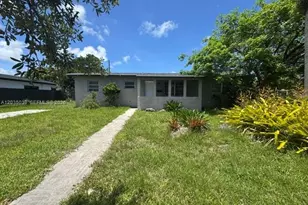 9815 Pan American Dr, Cutler Bay, FL 33189 - Photo 36