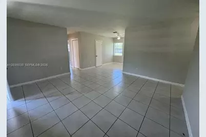 9815 Pan American Dr, Cutler Bay, FL 33189 - Photo 16