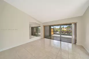 5223 W Gate Lake Rd, Tamarac, FL 33319 - Photo 18