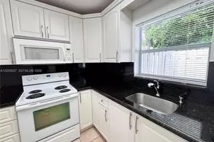 1801 NE 25th Ave, Pompano Beach, FL 33062 - Photo 8