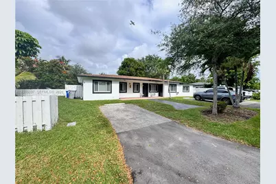 1801 NE 25th Ave #3, Pompano Beach, FL 33062 - Photo 1