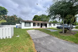 1801 NE 25th Ave, Pompano Beach, FL 33062 - Photo 1
