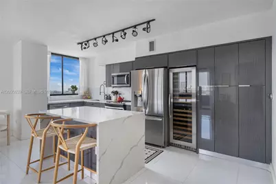 1330 West Ave #3001, Miami Beach, FL 33139 - Photo 8