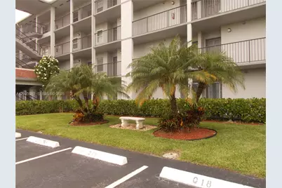 1400 SW 124th Ter #106Q, Pembroke Pines, FL 33027 - Photo 6