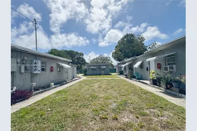 124 SE 4th St #2, Hallandale Beach, FL 33009 - Photo 1