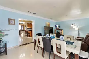 348 NE 118th St, Miami, FL 33161 - Photo 14