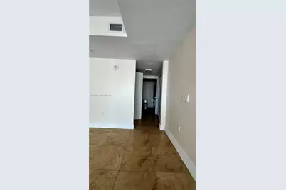 41 SE 5th St #1104, Miami, FL 33131 - Photo 12