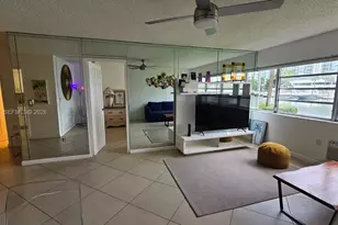 220 Kings Point Dr, Sunny Isles Beach, FL 33160 - Photo 6