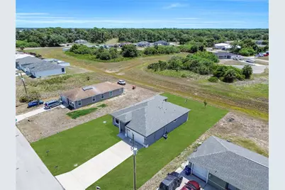 8045 Buttercup Cir, Labelle, FL 33935 - Photo 40