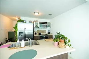 1900 N Bayshore Dr, Miami, FL 33132 - Photo 8